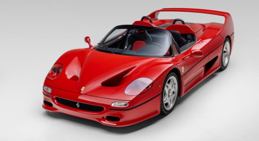Kivételes időkapszula ez a 170 kilométert futott Ferrari F50