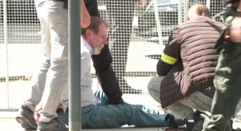 Megnevezték Robert Fico merénylőjét, videón a pillanat, amikor a lövések dördültek
