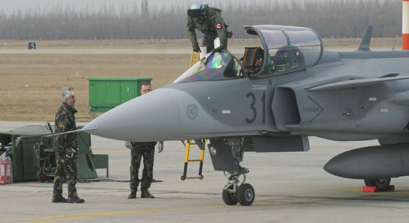 Egy őrnagy beszámolója: már korábban is vészhelyzetbe került a 31-es Gripen  fotók