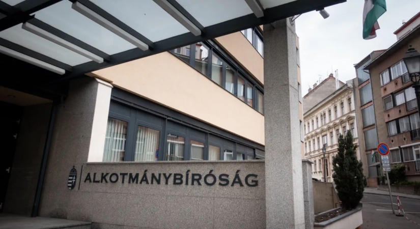 Megvan az időpont: ekkor választják meg az Alkotmánybíróság új elnökét