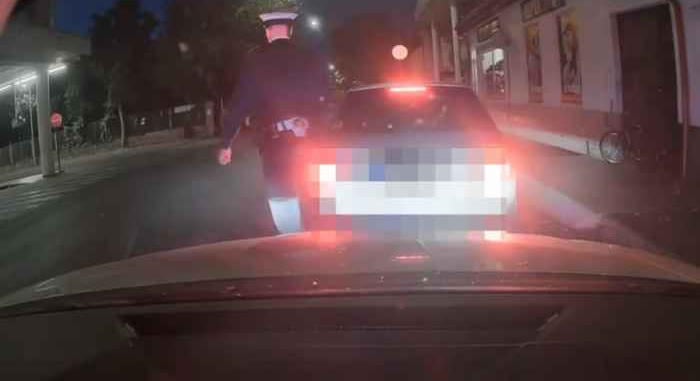 A szolnoki rendőrök is csak néztek, mit műveltek az orruk előtt 12 büntetőpontért