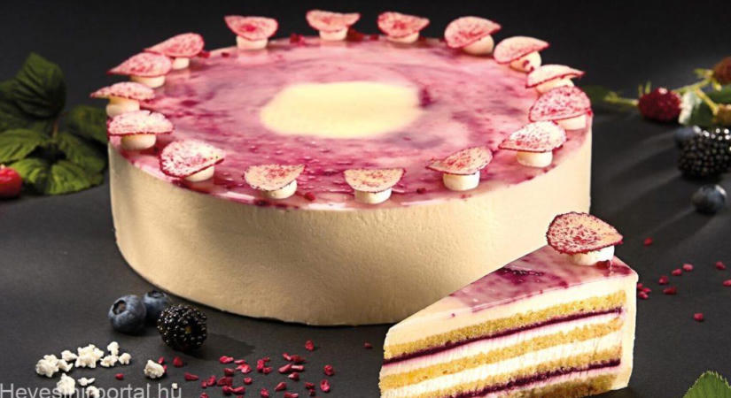 Magyarország Tortája már Heves vármegyében is kapható – itt kóstolhatjuk meg a Bíborfehért