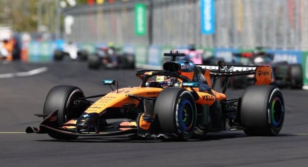 Új McLaren, Williams és Audi érkezett Bakuba
