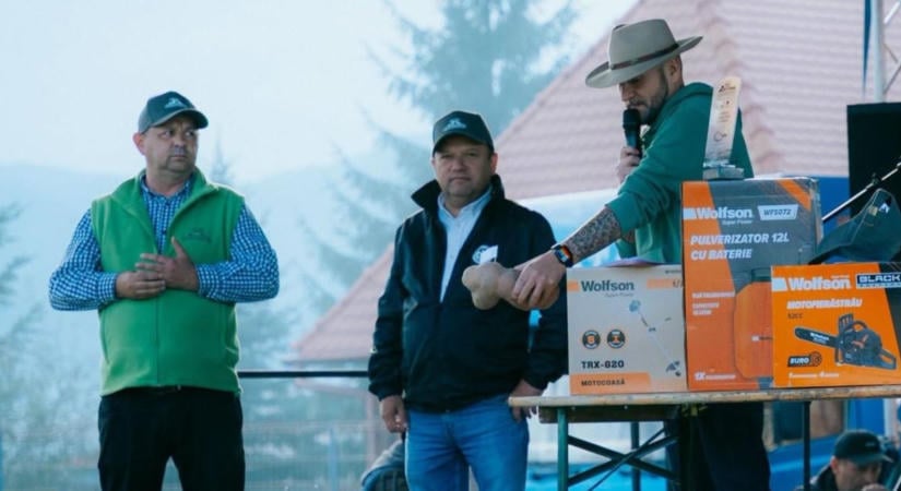Közel 1,7 kilós pityóka lett Csíkszék büszkesége – de mi lesz a székelyek krumplijával?