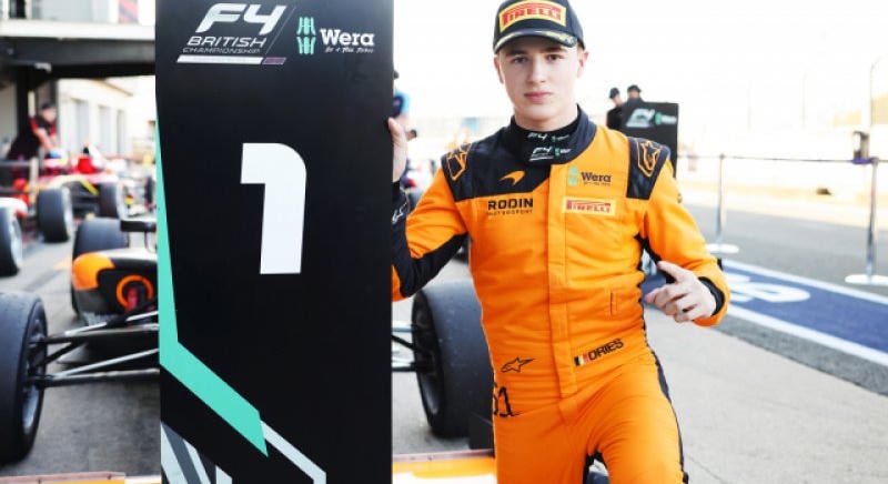 Megnyerte a brit F4-et Verstappen és a McLaren közös neveltje