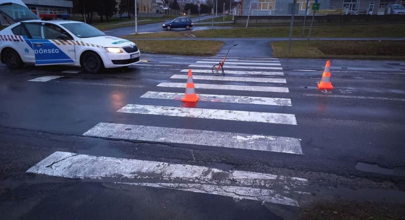 A zebrán ütött el egy gyalogost a busz Debrecenben