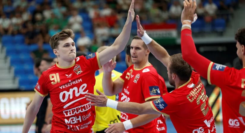 Hiába remekelt Szilágyi, hiába játszott jól Rosta és Mikler is, a Veszprémé a Szuperkupa