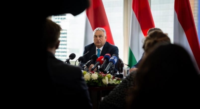 Orbán Brüsszelben fenyeget