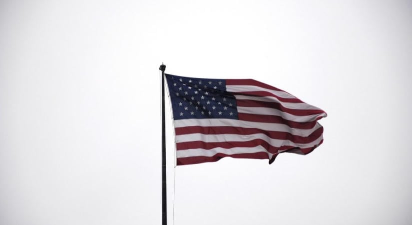 Amerika riadót fújt a Közel-Keleten a húszik támadásai után