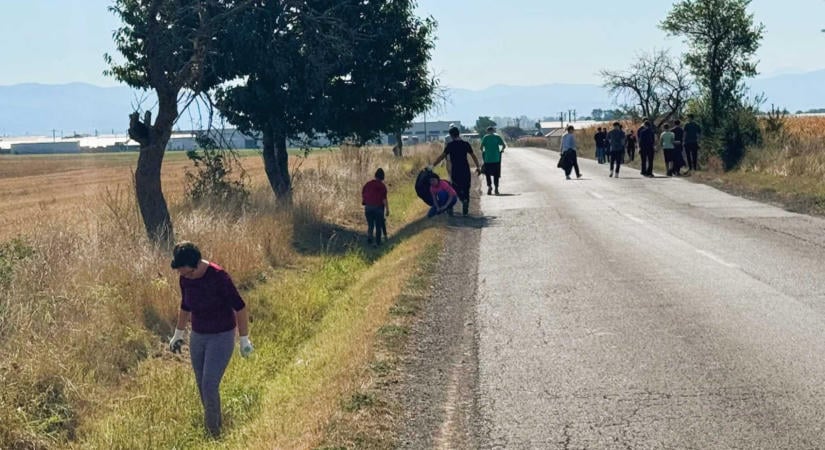 Nagytakarítás Kézdivásárhelyen és Csernátonban: több száz diák húzott kesztyűt