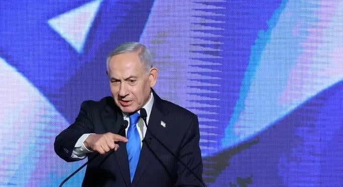 Netanjahu Likud pártja vezet