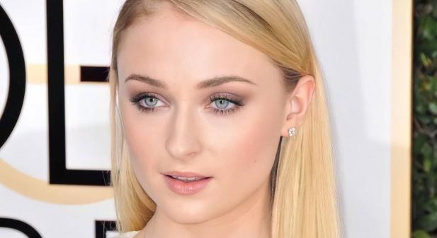 Sophie Turner megmutatta új frufruját