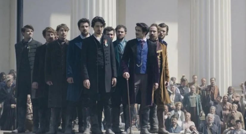 Házkutatást tartott a NAV a Nemzeti Filmintézetnél, a Most vagy soha! is érintett