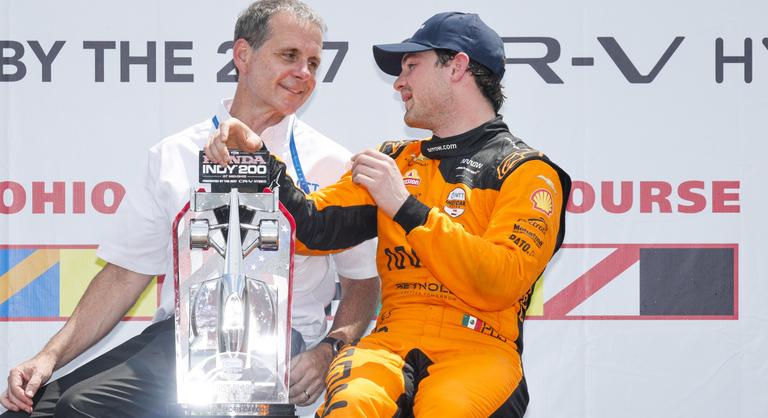 Már nem álma a Formula–1-es szereplés, szerződést bontott a McLaren pilótája