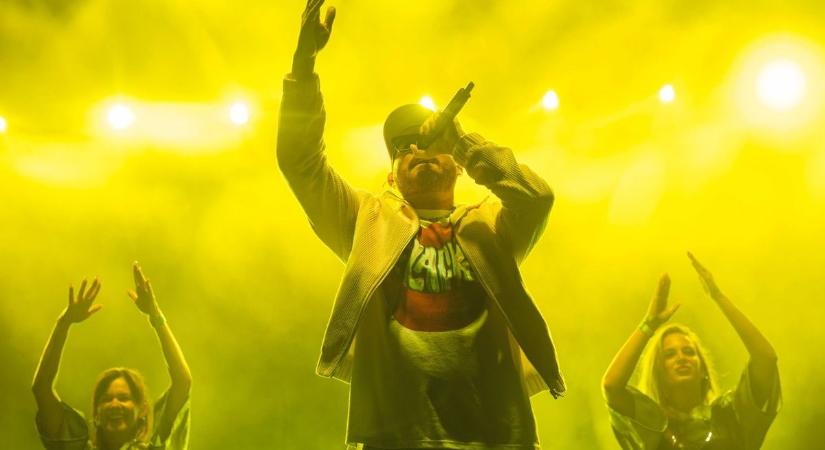 Wellhello, Hiperkarma, Honeybeast – és ez csak néhány fellépő Komló rendezvényén!
