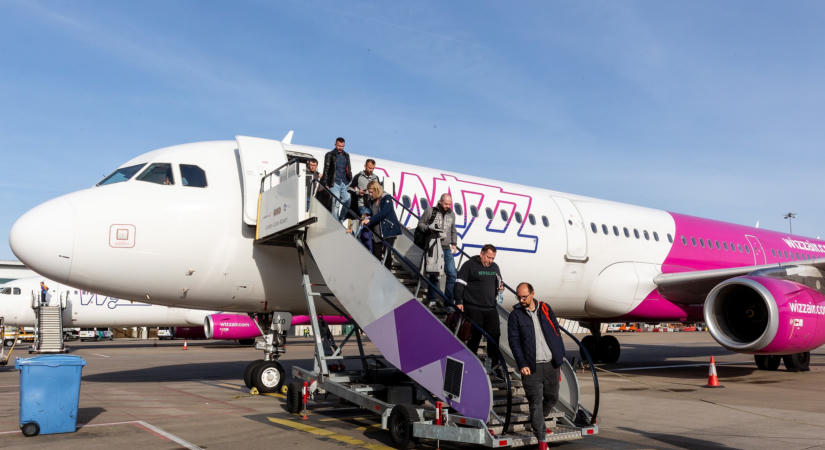 Utazók, figyelem! Újraindítja közel-keleti járatait a Wizz Air Budapestről