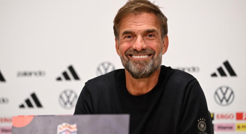 A telefonokkal és a fodrászokkal is felvette a harcot Jürgen Klopp a német válogatottnál