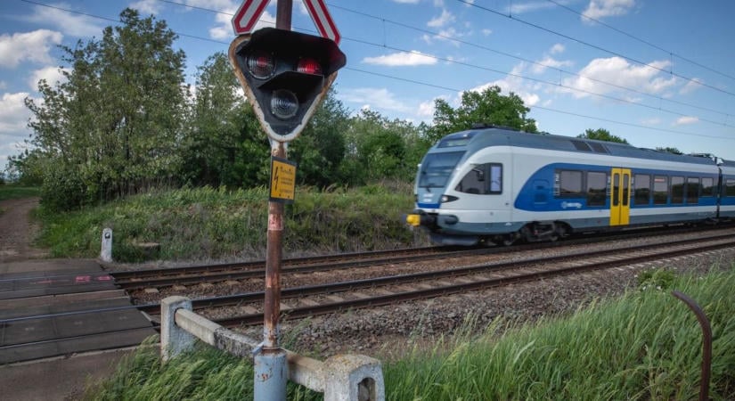 Megállt a vonatforgalom a Budapest-Miskolc vonalon, mutatjuk, merre érdemes kerülni
