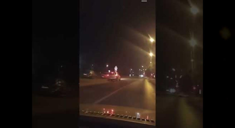 Forgalommal szembehajtó autóst állítottak meg a fiatalok Dunaharasztin – videóval