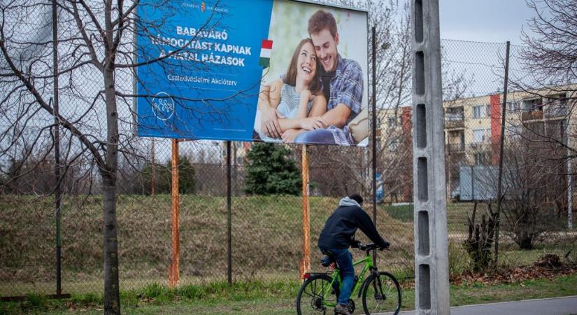 A kormány döntött a babaváró- és diákhitelesekről