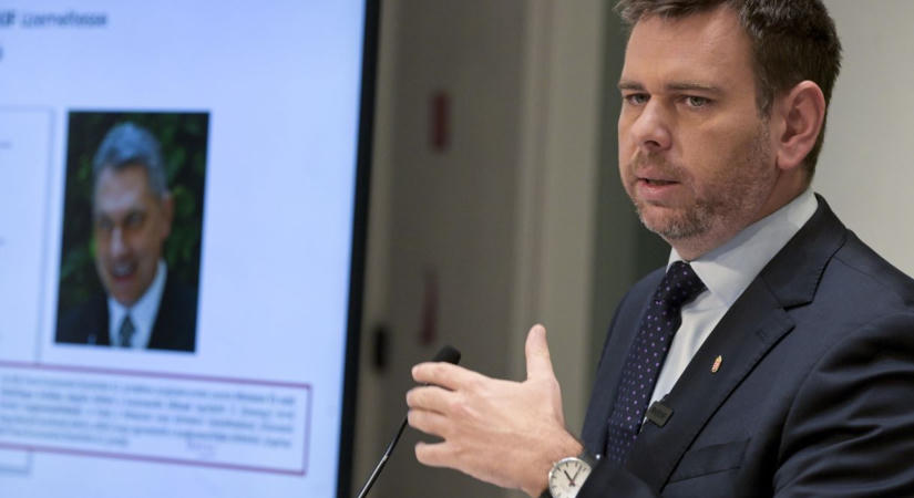 Vitézy: A becsült árnál 41 milliárd forinttal olcsóbban lízingel majd járműveket a MÁV és a Magyar Közút