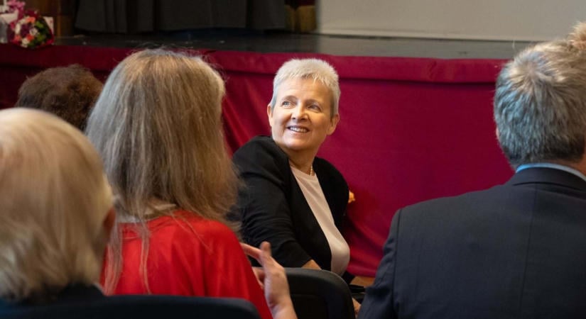 Újraszabályozzák a pedagógusoknak járó elismeréseket: október 23-án már Lannert Judit adhat át díjakat