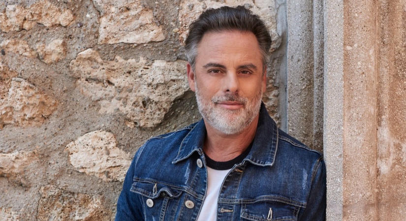 Távozik az RTL ismert arca: élő adásban jelentette be