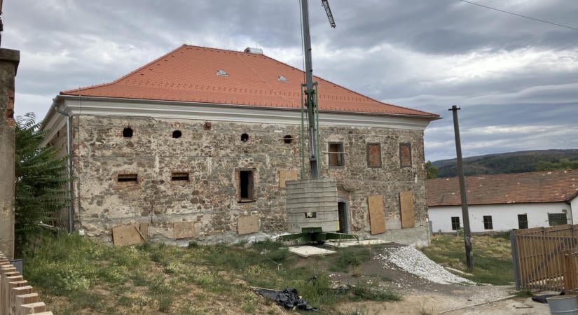 Több mint félmilliárdot költött a magyar állam egy szlovákiai kolostorra, és még messze a vége