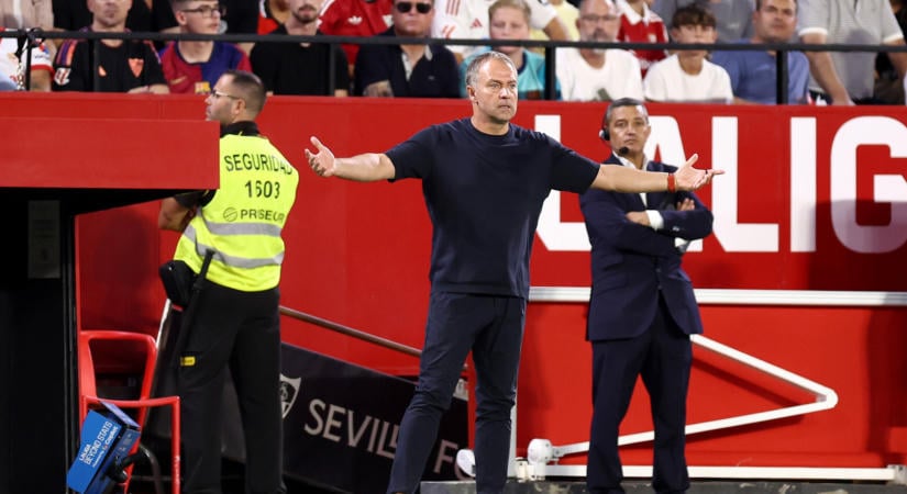 A Sevillán is átlépett a Barca, Flick kellemes „fejfájás” miatt panaszkodott