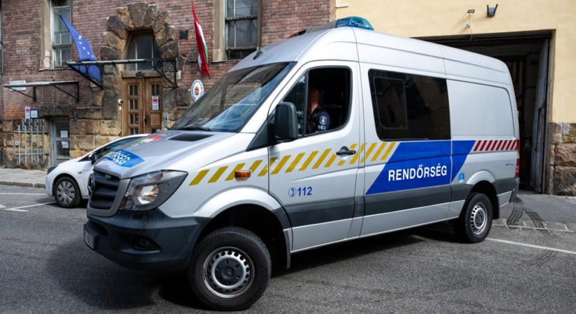 Bombariadó volt egy budapesti általános iskolában