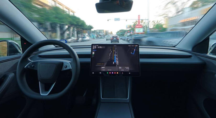 Átnevezi "teljesen önvezető" (FSD) technológiáját a Tesla az EU-ban