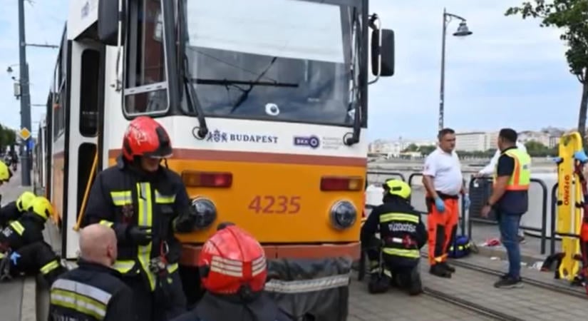 Meghalt az a 6 éves kisfiú, akit augusztus végén ütött el a villamos Budapesten