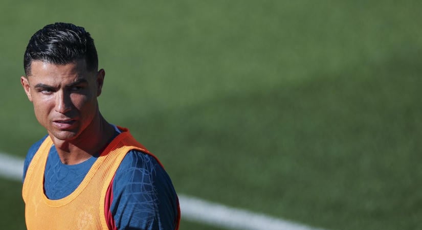 Harminc napos eltiltást és 255 eurós bírságot kapott Cristiano Ronaldo a portugál szövetségtől