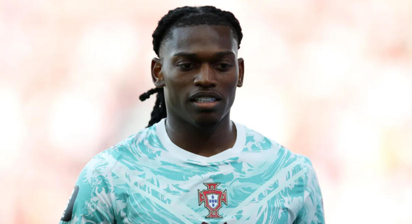 Sallai Roland klubja vinné a Milan portugál támadóját – sajtóhír