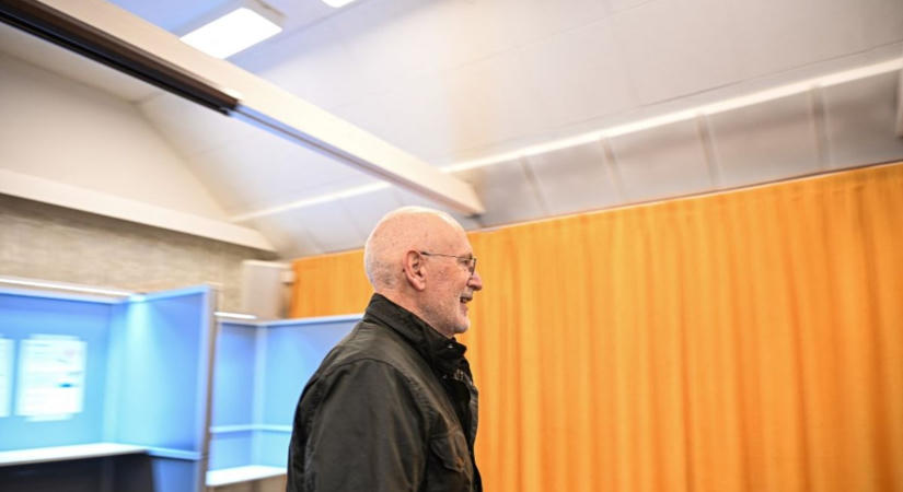 Egy mondat miatt került bajba Hollandia egyik legismertebb politikusa: Timmermans és az izraeli vita