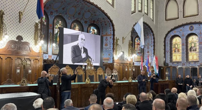 Eltemették Stevan Bakićot, Szabadka polgármesterét