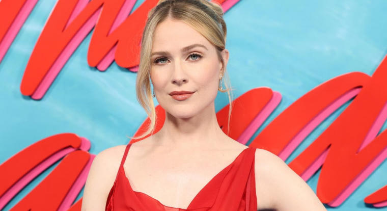 Evan Rachel Wood beszólt az Átkozott boszorkák 2. alkotóinak, amiért másra osztották a szerepét, és emiatt senki se kereste meg őt az alkotók közül