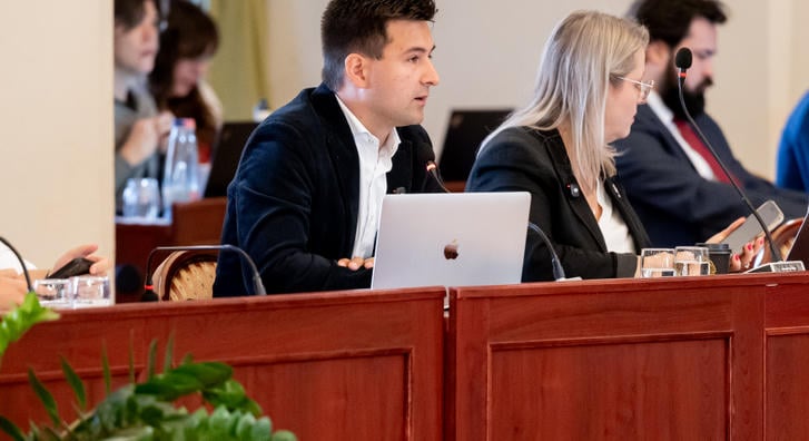 A Fidesz aggódik, hogy nem lesz embere a Fővárosi Közfejlesztések Tanácsában