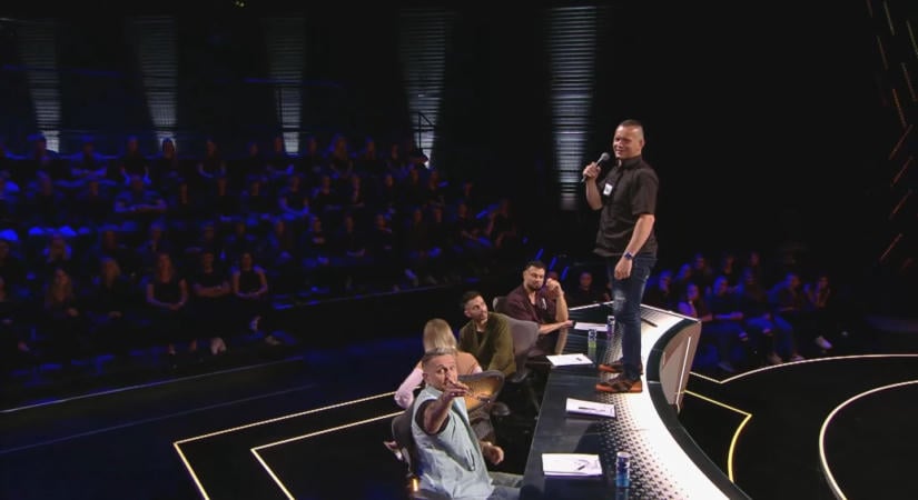 Ezen már Gáspár Laci is kiégett: József a mentorasztalról üzent a falu legszebb lányának…