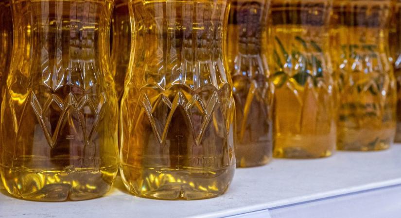 Lesz-e bajunk attól, ha napraforgó helyett repcéből készült olajat használunk?
