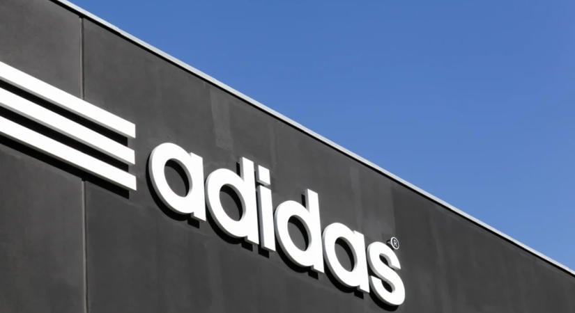 Védjegybitorlás miatt perli az ausztrál White Fox divatmárkát az Adidas