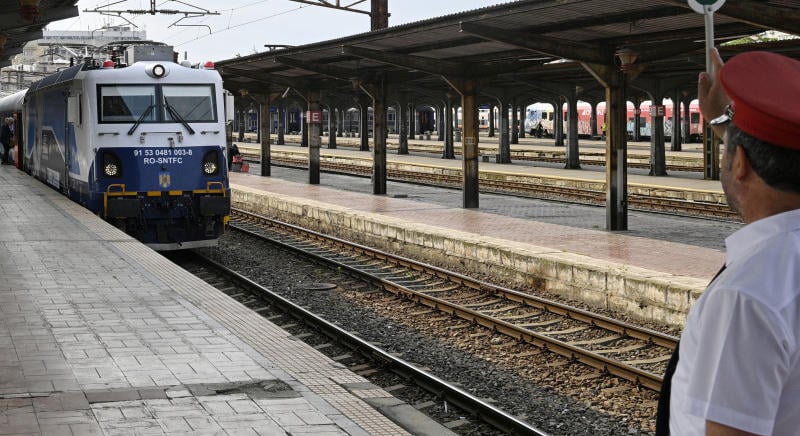 Figyelmeztet a CFR: korábban indul kilenc, Budapestről Romániába közlekedő vonat