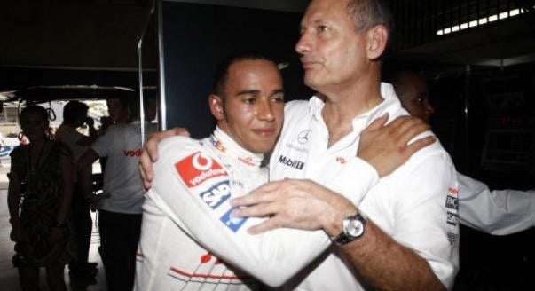 F1-Archív: Nem ünnepelheti meg a vb-címet Hamilton?