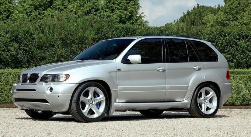 Megvolt, hogy létezik V10-es, manuál váltós BMW X5?