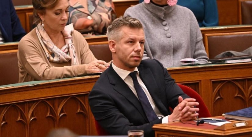 Elszámoltatás: új közvéleménykutatás érkezett, így értékelik a tiszások és a fideszesek Magyar Péter ígéretének teljesülését