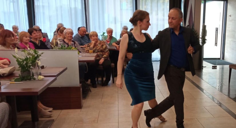 Az argentin tangó története, szenvedélye és üzenete a Rímes Kávéban