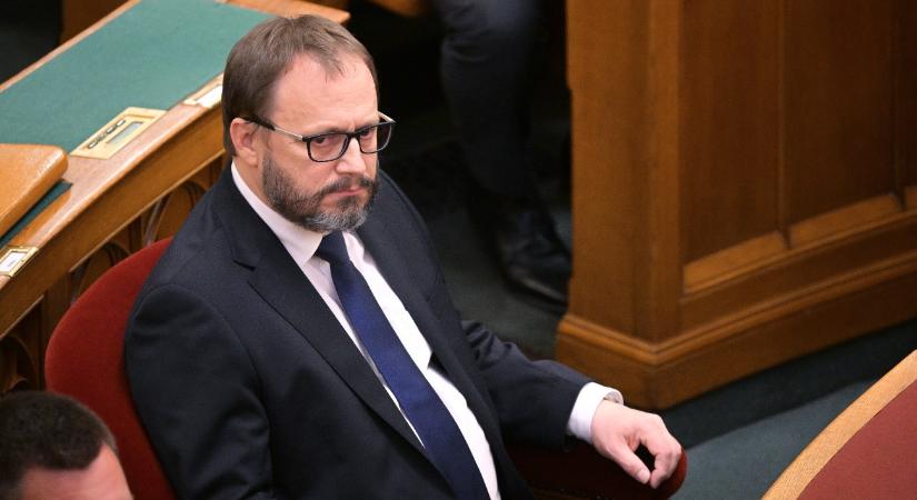 Adóváltozások: itt vannak a részletek
