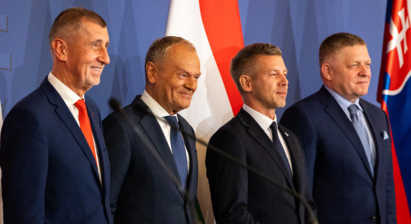 Újra összeállnak a V4-ek
