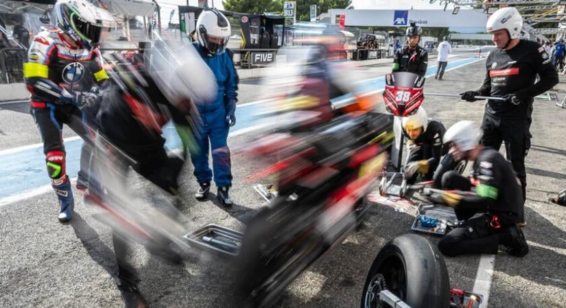 Második helyen zárt a magyar csapat az EWC-ben - Ezüstös eredmény
