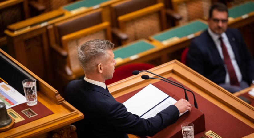 Eltörölné a mentelmi jogot Magyar Péter